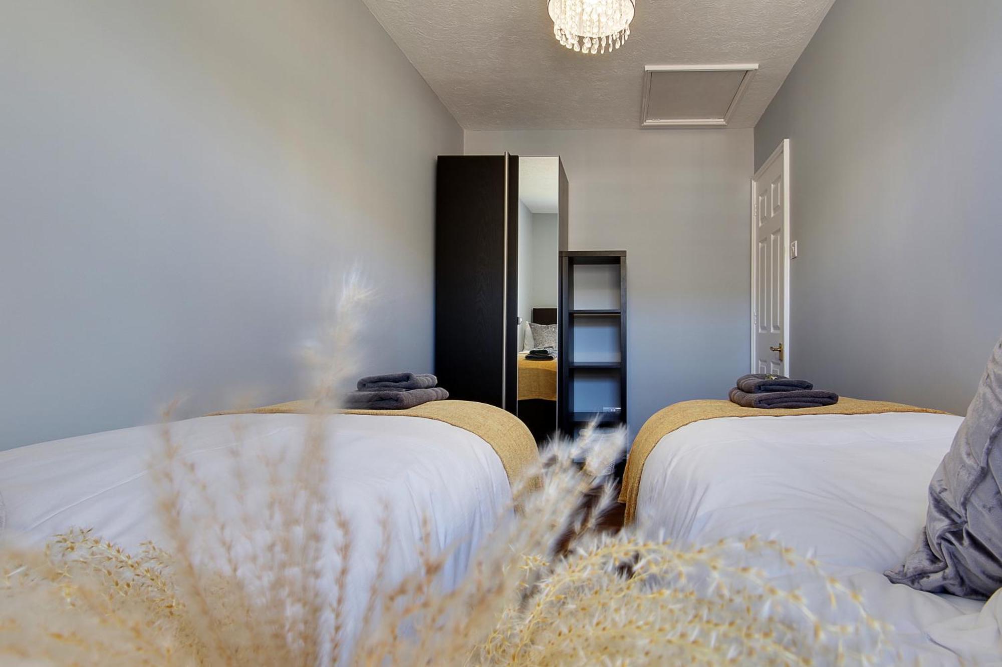 14 Oxford Mews - 5 Star Living For Up To 10 People Villa Southampton Luaran gambar