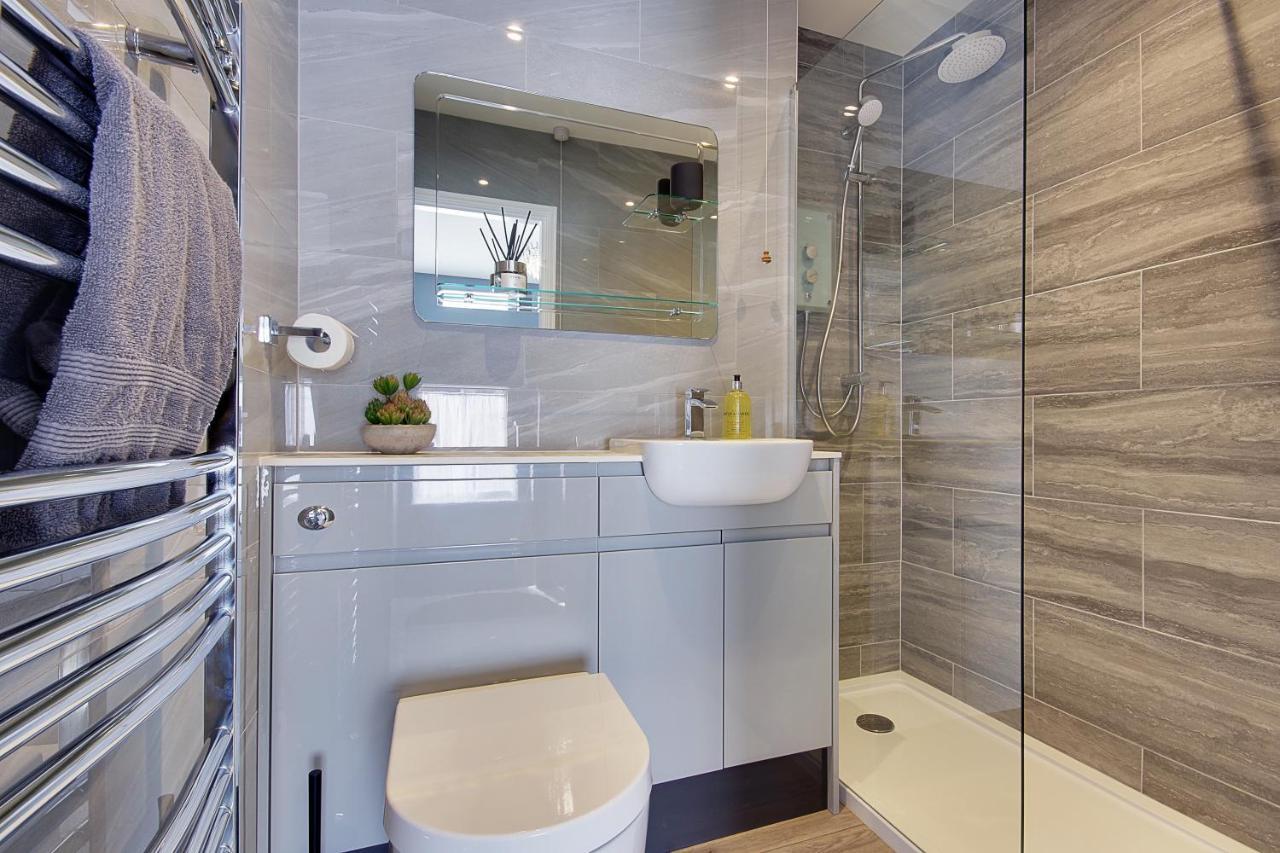 14 Oxford Mews - 5 Star Living For Up To 10 People Villa Southampton Luaran gambar