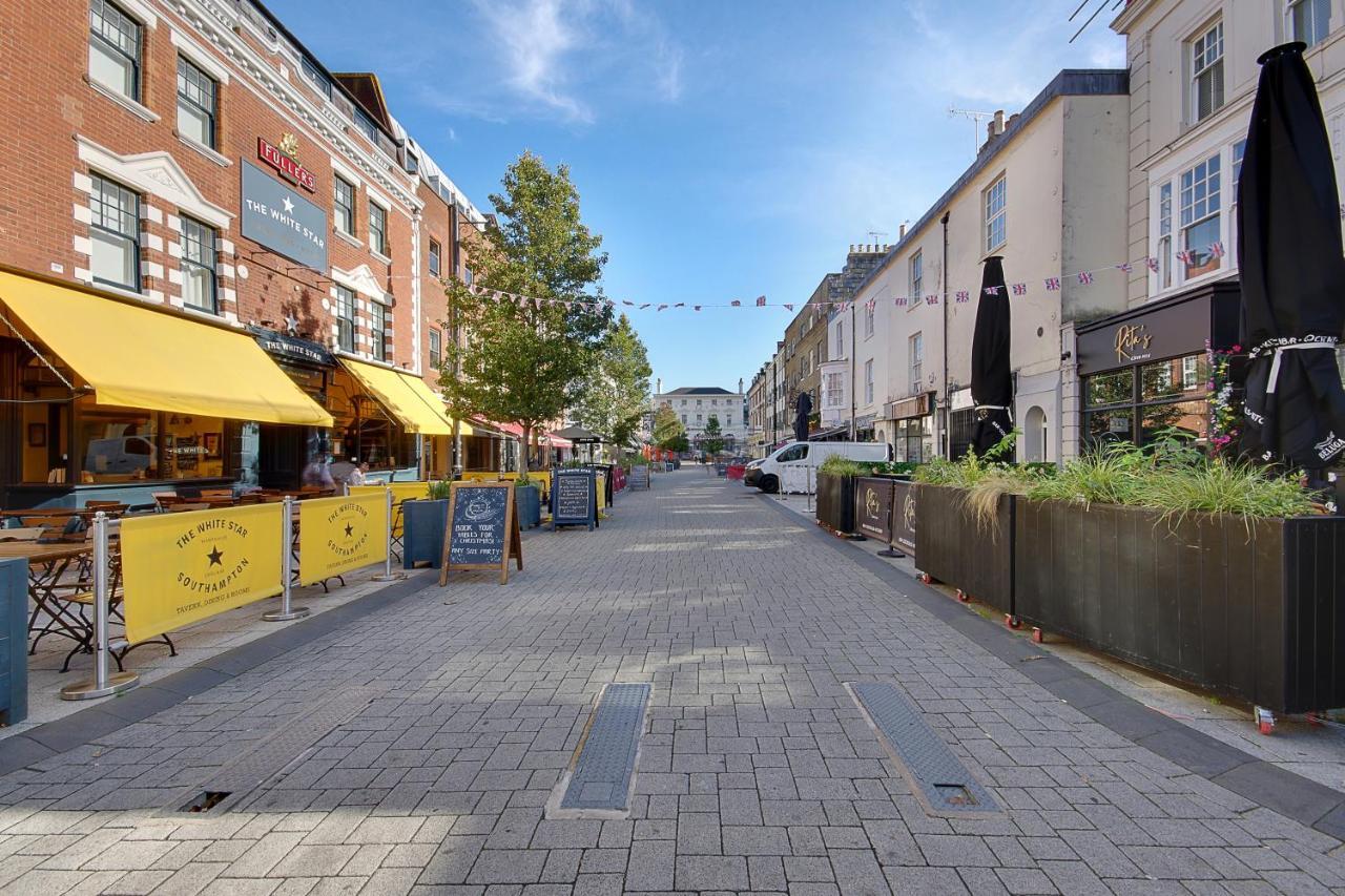 14 Oxford Mews - 5 Star Living For Up To 10 People Villa Southampton Luaran gambar