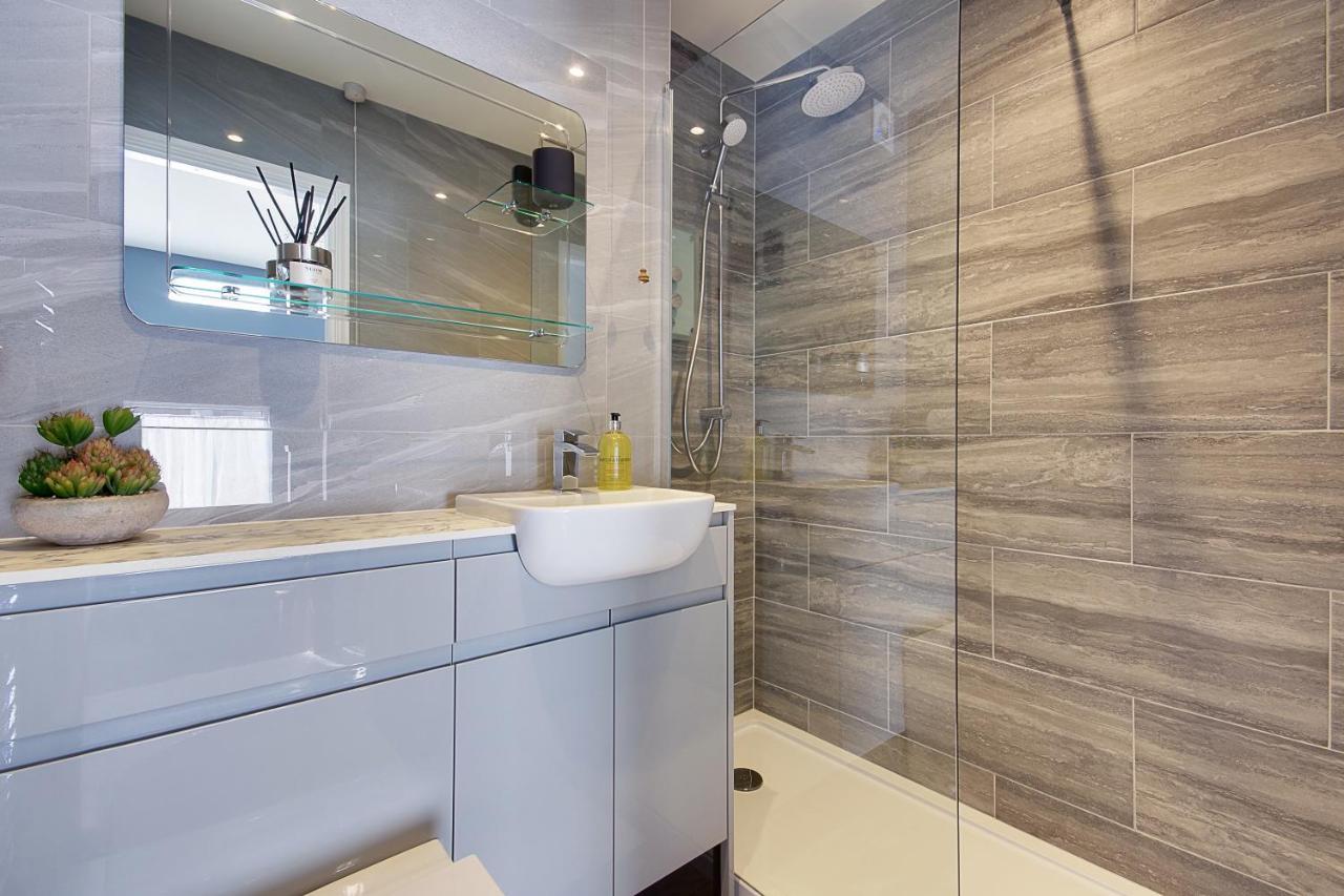 14 Oxford Mews - 5 Star Living For Up To 10 People Villa Southampton Luaran gambar